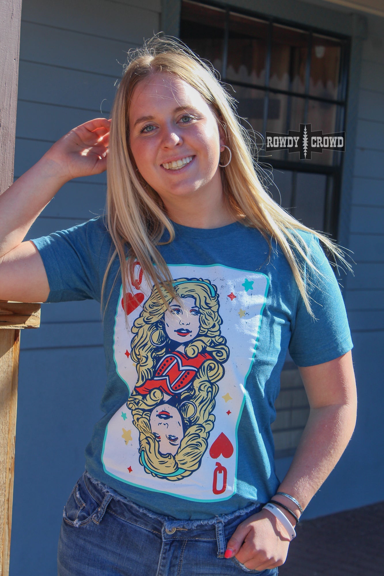 Queen of Hearts Tee