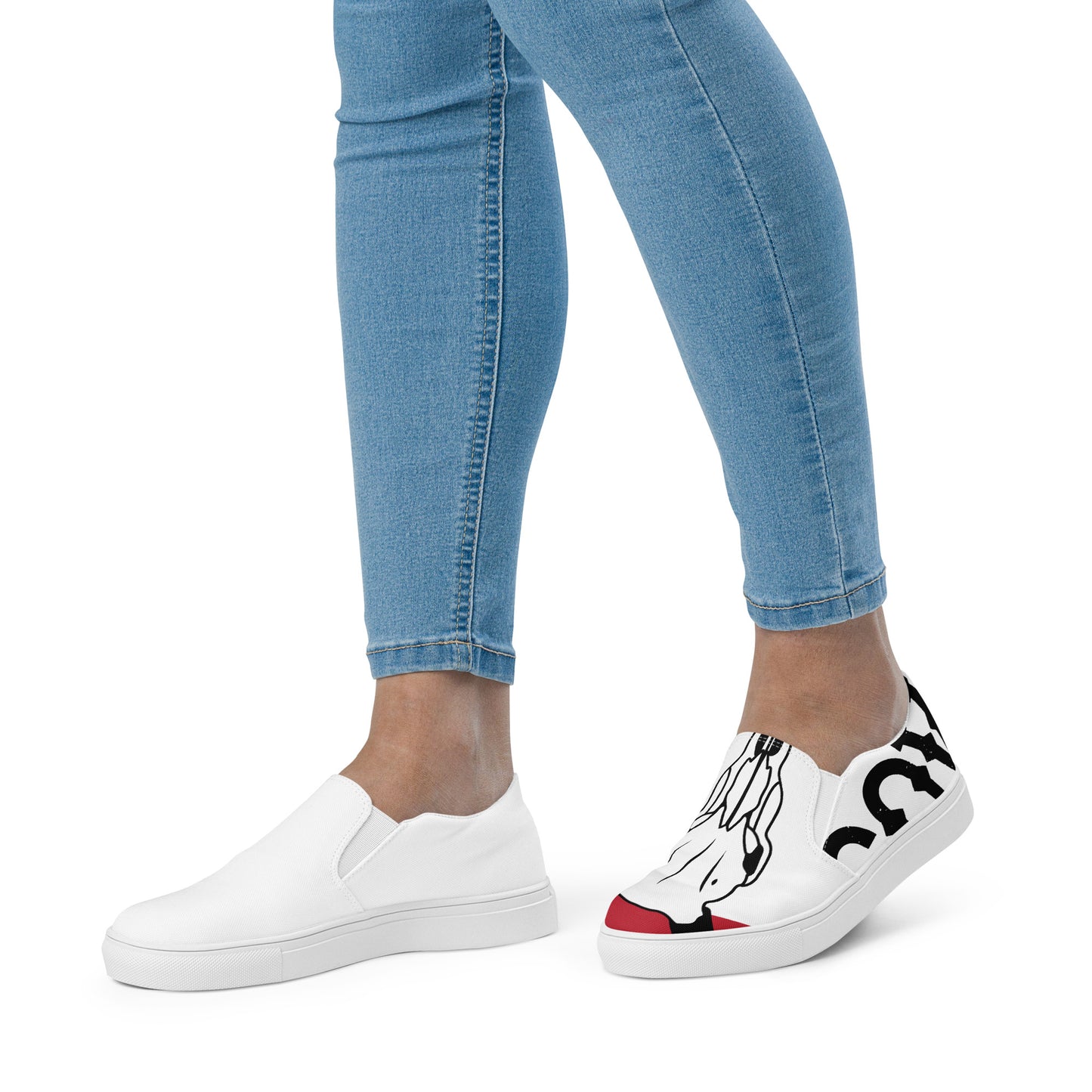 Women’s slip-on canvas shoes