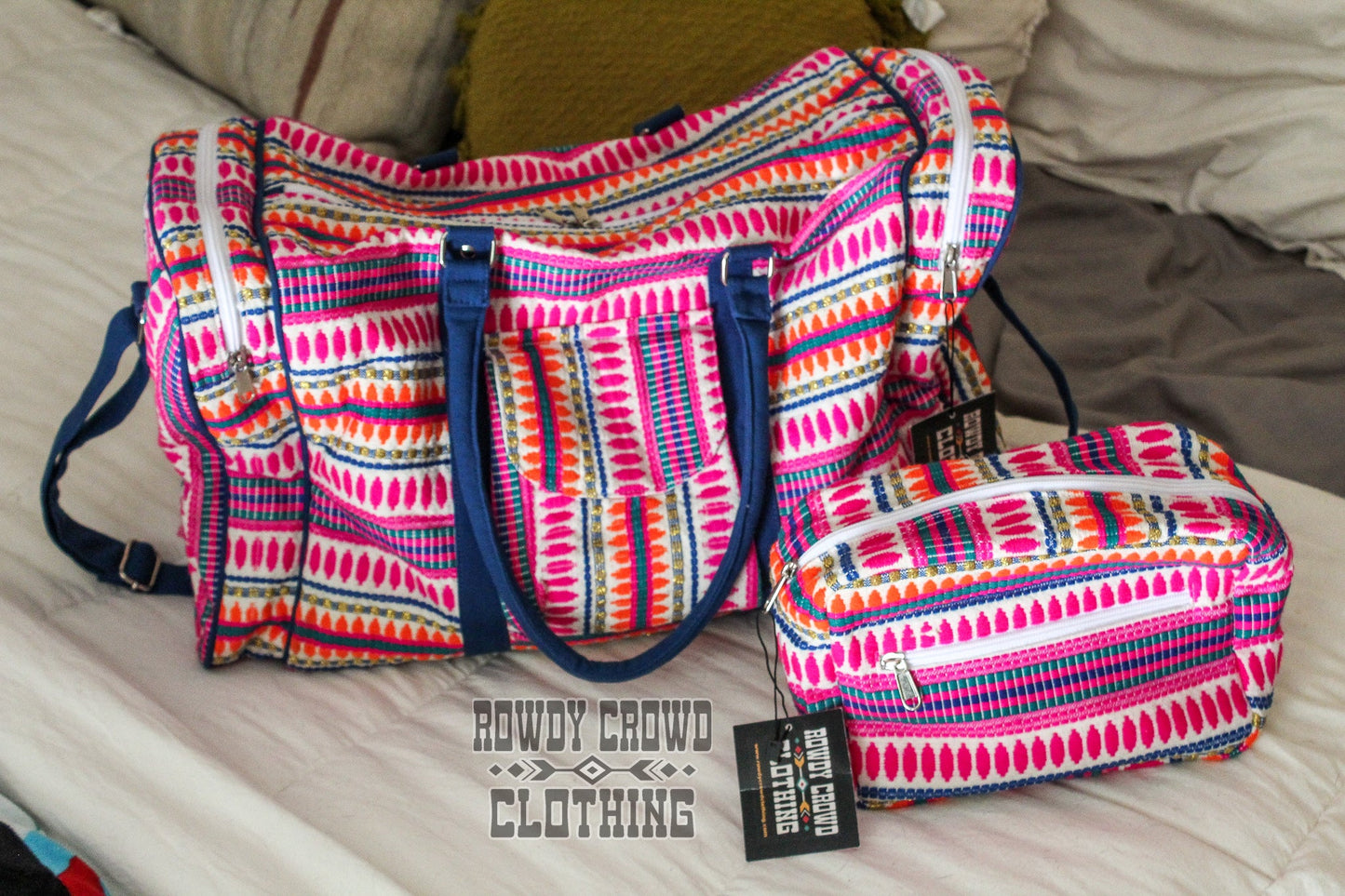 western travel bag, weekender bag, travel bag, duffel bags, luggage, travel sets,  western wholesale, western bag, wholesale clothing and accessories, western gifts, western duffle bag, colorful travel bags, colorful duffle bag, southwestern bags, overnight bags, large duffle bag, travel weekend bag, gym duffle bag